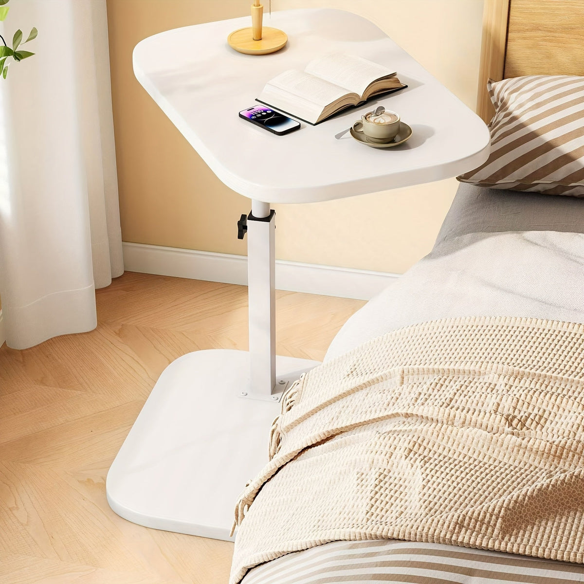 Verstellbarer Beistelltisch – Moderner Sofa- & Nachttisch