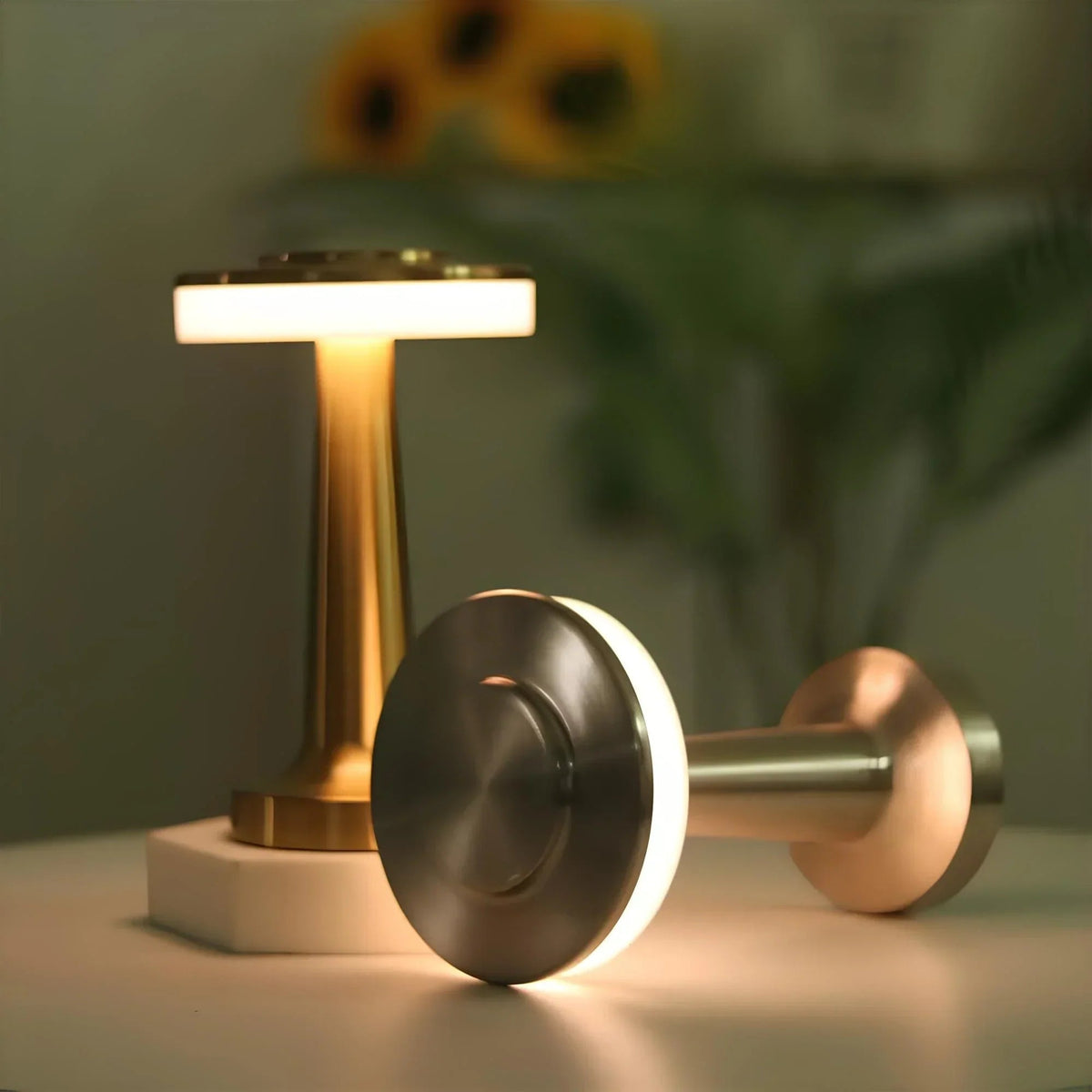 Trådløs retro-bordlampe med dæmpbart lys og USB-C-opladning