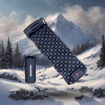 Ultralicht zelfopblazend campingmatje – compact en comfortabel voor wandelen en trekking