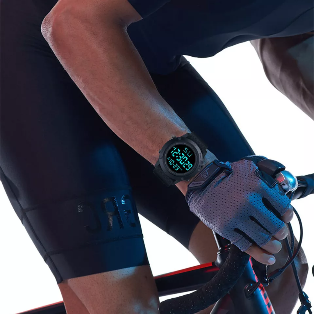 Wildaro Digital Sports Watch – Durable & Waterproof for Athletes
