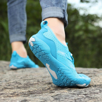 Minimalistyczne buty barefoot z szerokim przodem i zerowym spadkiem, lekkie i elastyczne
