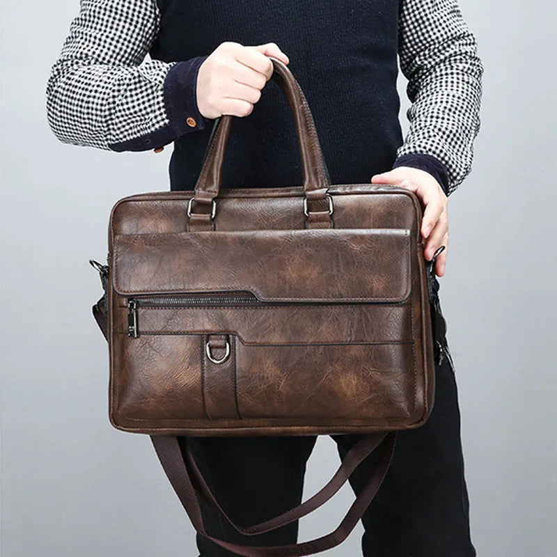 Benedicto ægte læder skuldertaske med klassisk crossbody-design til daglig brug
