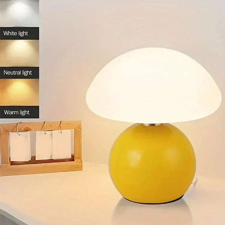 Keramisk svampeformet bordlampe med justerbar LED-belysning