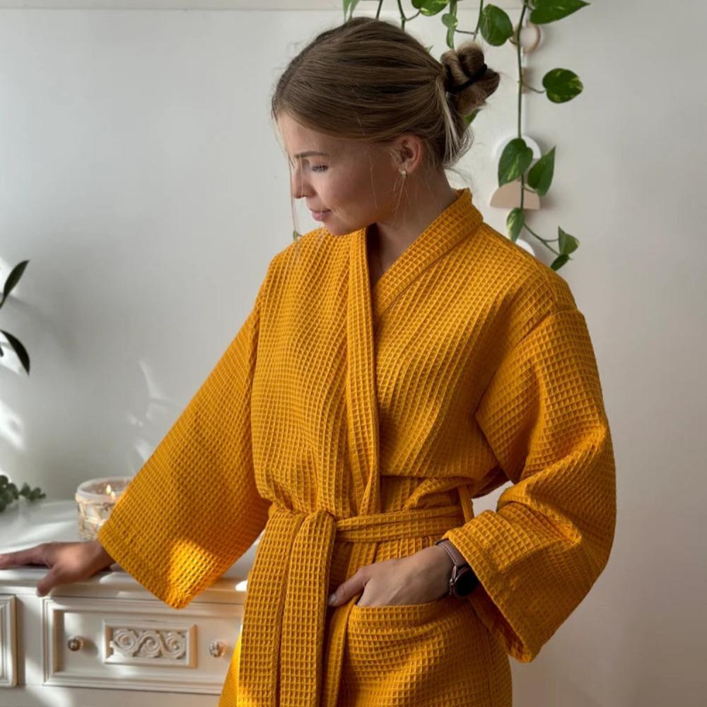 Baumwoll-Waffelpiqué-Bademantel mit elegantem V-Ausschnitt und verstellbarem Gürtel