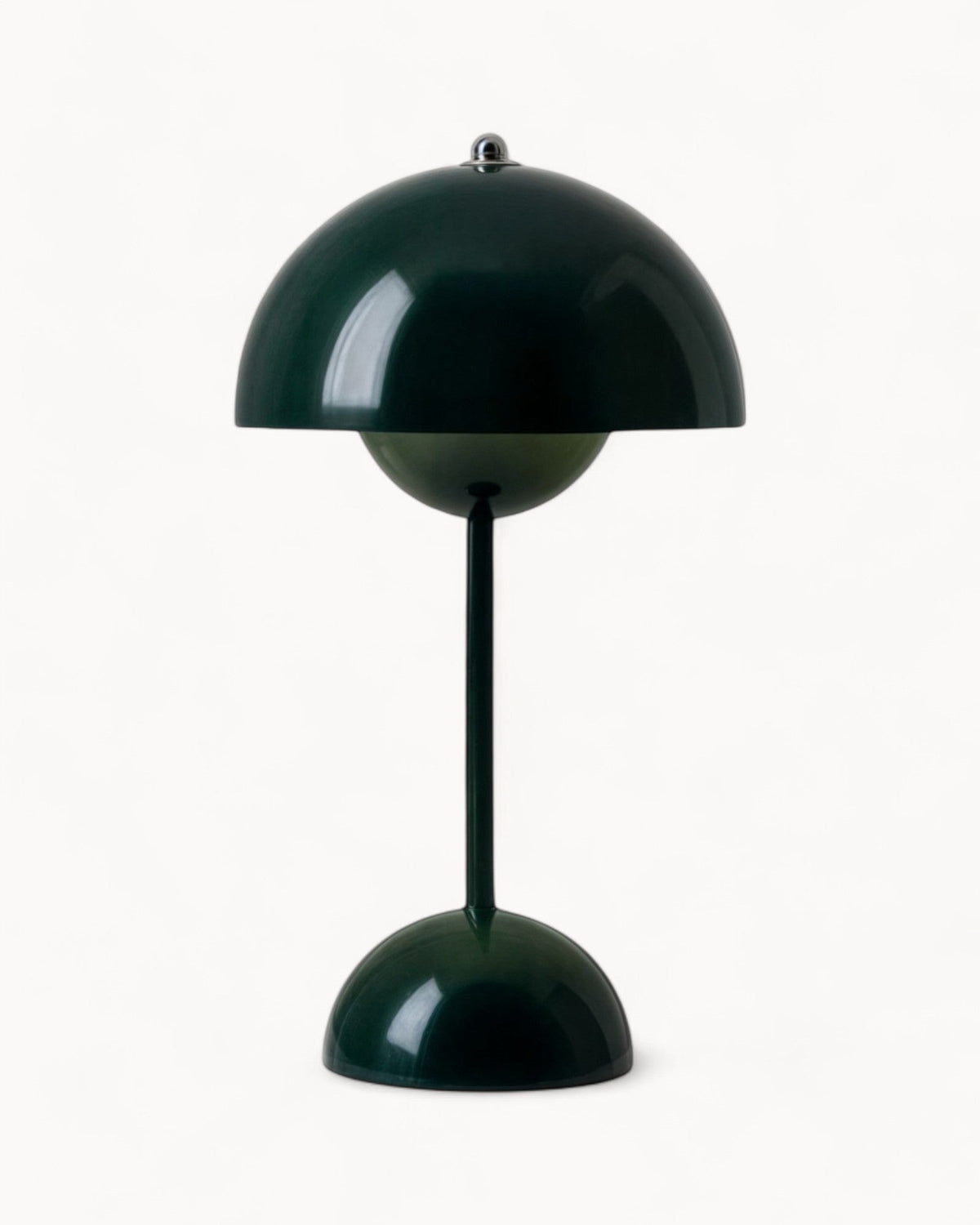 Ściemniana lampa stołowa LED o skandynawskim metalowym designie