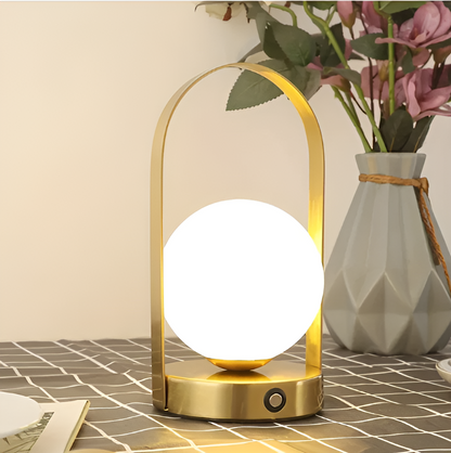 Dæmpbar trådløs LED-bordlampe med touchbetjening og genopladeligt batteri