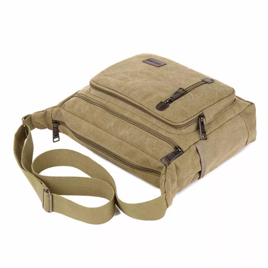 Durable Spacious Shoulder Bag for Travel and Everyday Use