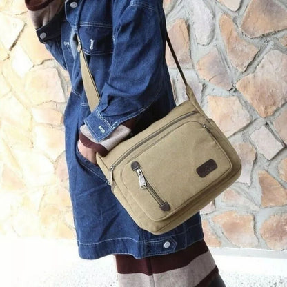 Durable Spacious Shoulder Bag for Travel and Everyday Use