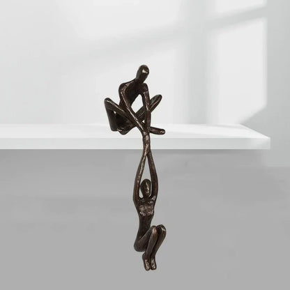 Elegant skulpturfigur i harpiks, der symboliserer kærlighed, balance og harmoni