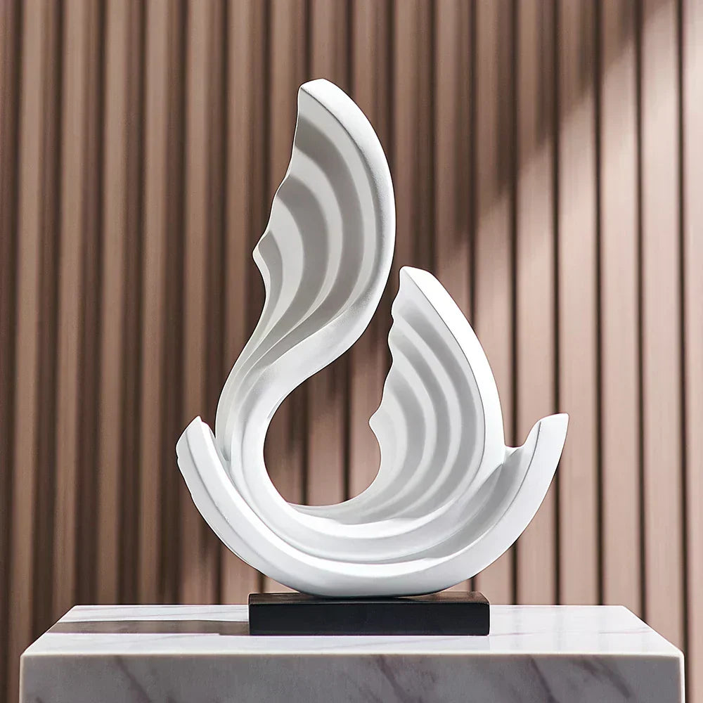 Ethereal Flow glasornament med elegant design til moderne boligindretning