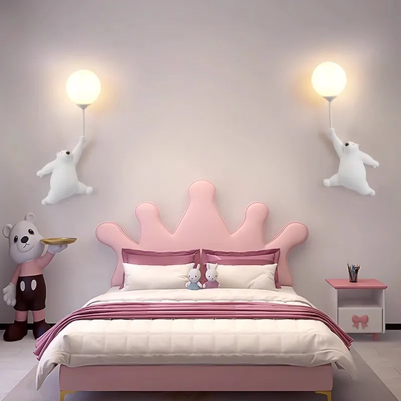 FairyGlow dziecięca lampa ścienna z kreskówkowymi motywami i 3D księżycowym światłem nocnym