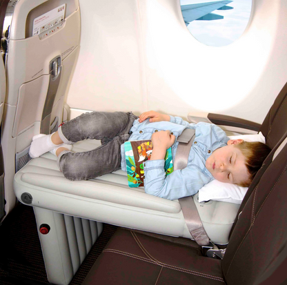 FlyEase aufblasbares Flugzeugbett für Kinder – Tragbares Reisekissen zum Schlafen
