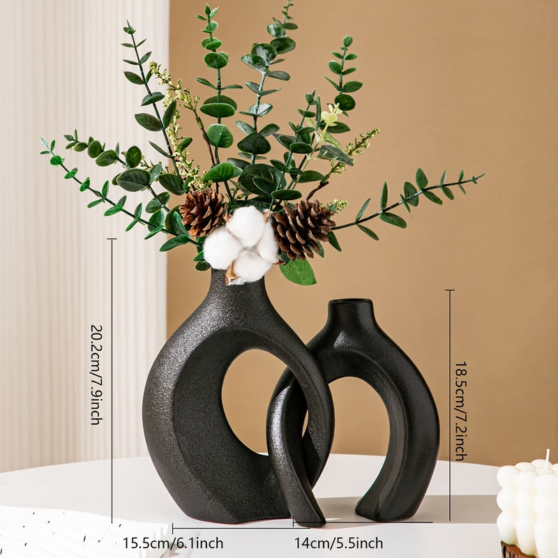 Set geometrische keramische vazen voor moderne bloemstukken