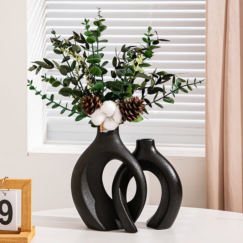 Set geometrische keramische vazen voor moderne bloemstukken