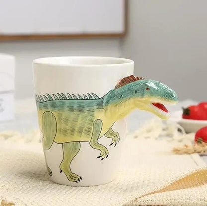 Håndmalet keramikkrus med dinosaur i 3D-design til kaffe og te