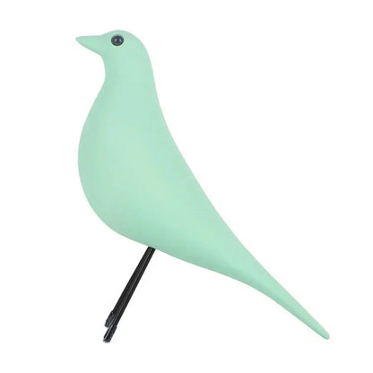 Handgefertigte Vogelhausdekoration mit verspieltem dekorativem Design