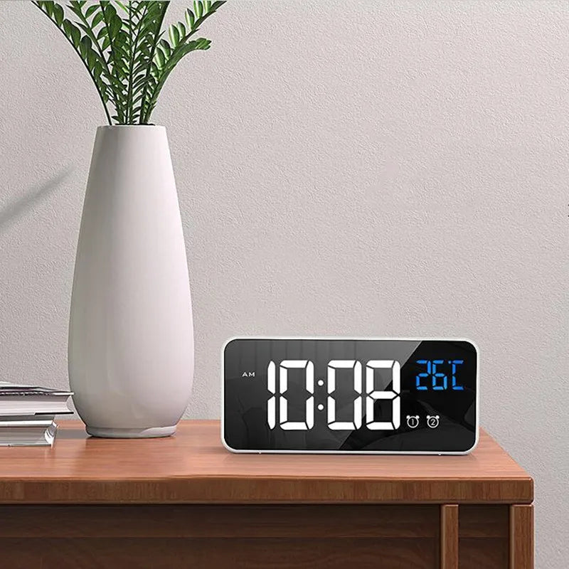 Harmonix smart LED vækkeur med musik og temperaturvisning