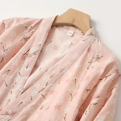Katoenen badjas met Japanse inspiratie, verstelbare tailleband en bloemendesign