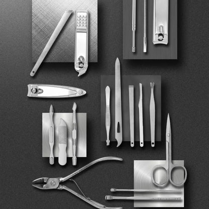 LuxeTools 19-delige manicure- en pedicureset van roestvrij staal met reisetui