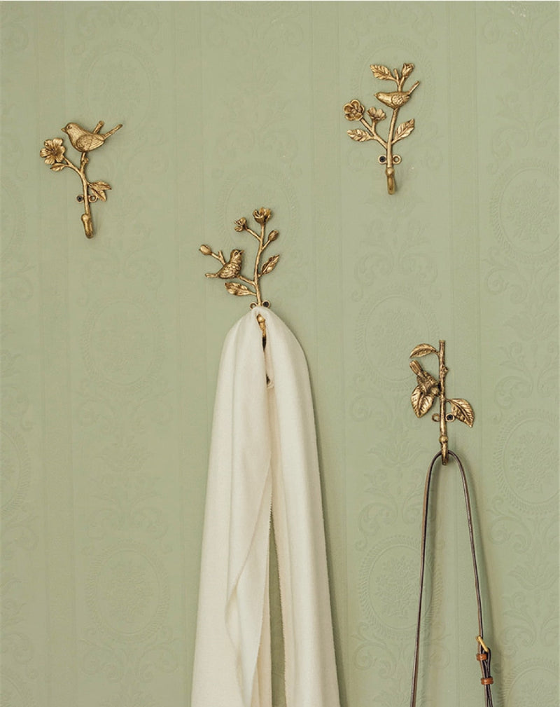 Metal Wall Hook with Curved Finish and Bird Design