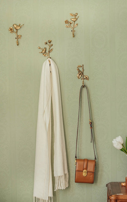 Metal Wall Hook with Curved Finish and Bird Design