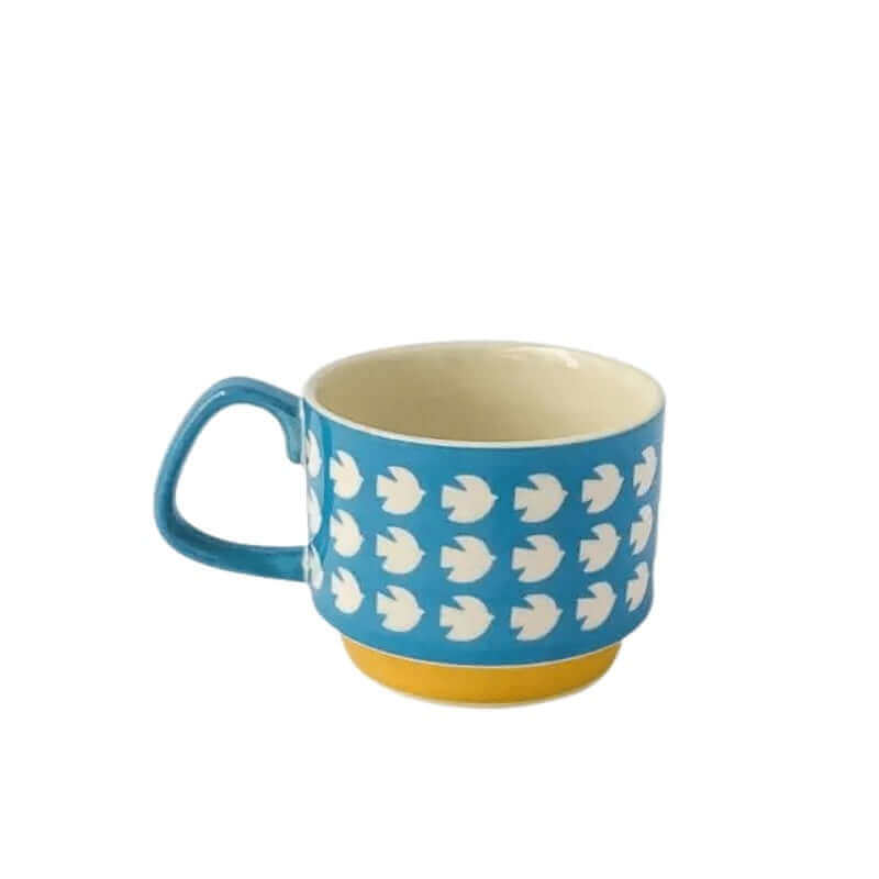 Keramikkopper til kaffe i midcentury-stil med retro mønstre