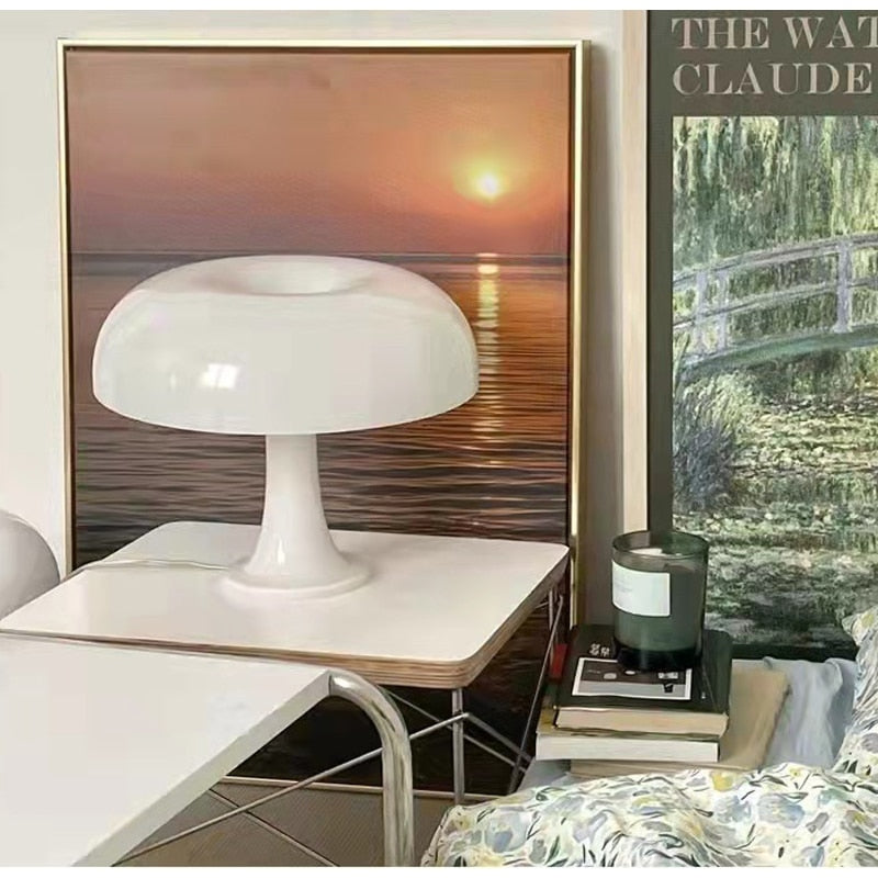 Minimalist Mushroom Table Lamp with Glass and Iron Design