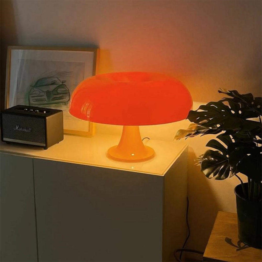 Minimalist Mushroom Table Lamp with Glass and Iron Design