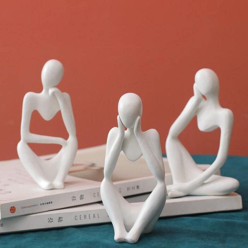 Minimalistisk tænker-skulptur med moderne design