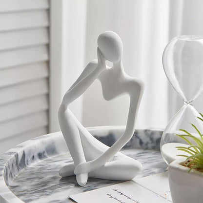 Minimalistisk tænker-skulptur med moderne design