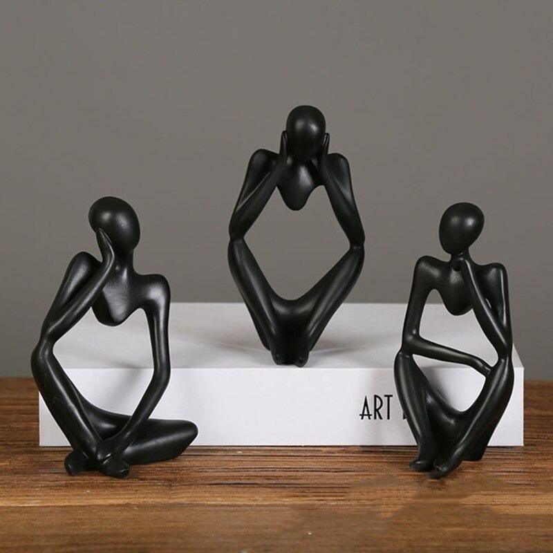 Minimalistisk tænker-skulptur med moderne design