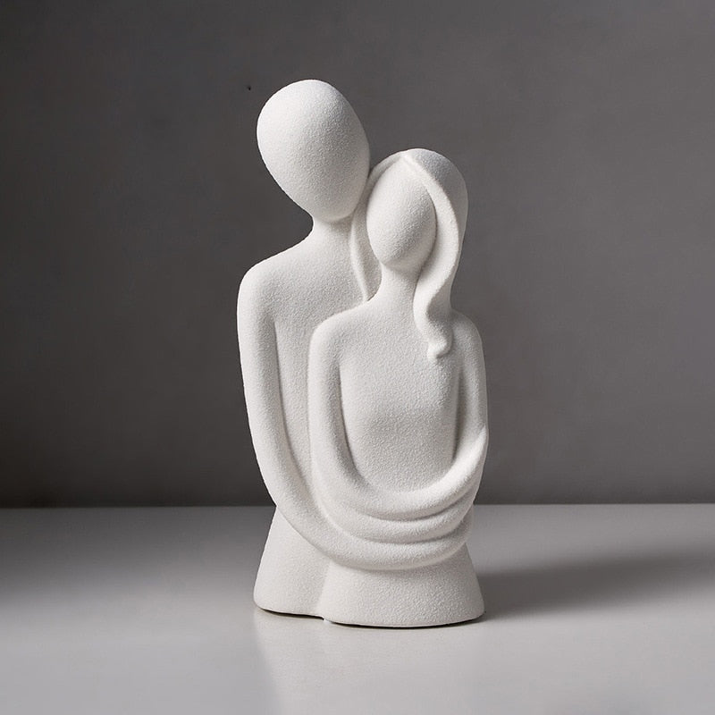 Nowoczesna abstrakcyjna ceramiczna rzeźba miłości z gładkim wykończeniem