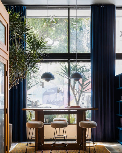 Moderne hangende plafondlamp met verstelbare kabel en warmwit licht van 3000K