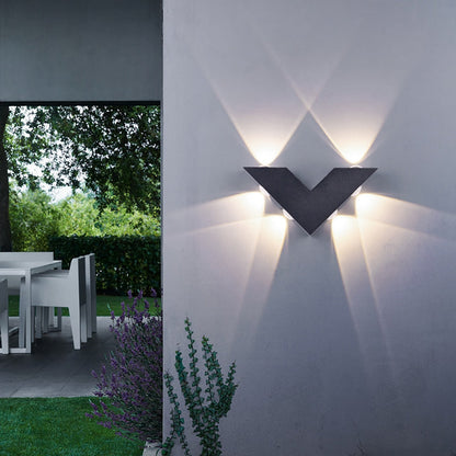 Moderne LED-Außenwandleuchte mit Beleuchtung nach oben und unten