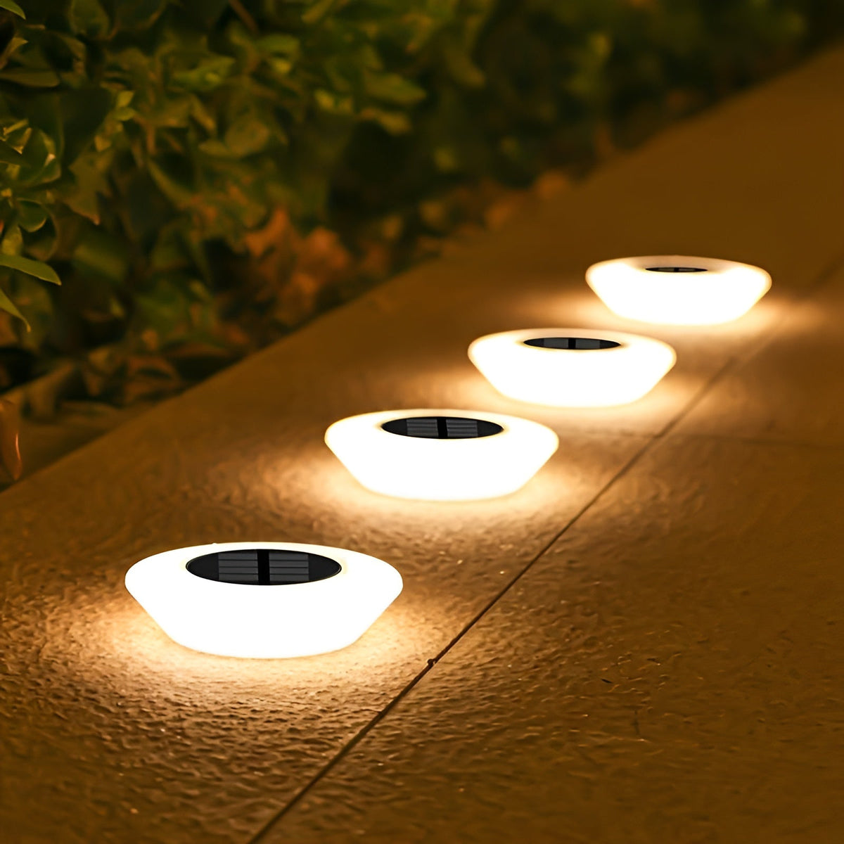 Modern LED Solar Outdoor Wall Light with IP65 Water-Resistant Design