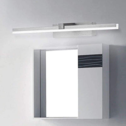 Nowoczesna łazienkowa lampa ścienna w matowej czerni z ciepłym światłem LED