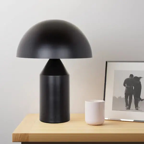 Moderne Pilz-Tischlampe mit dimmbarer LED-Beleuchtung und Touch-Steuerung