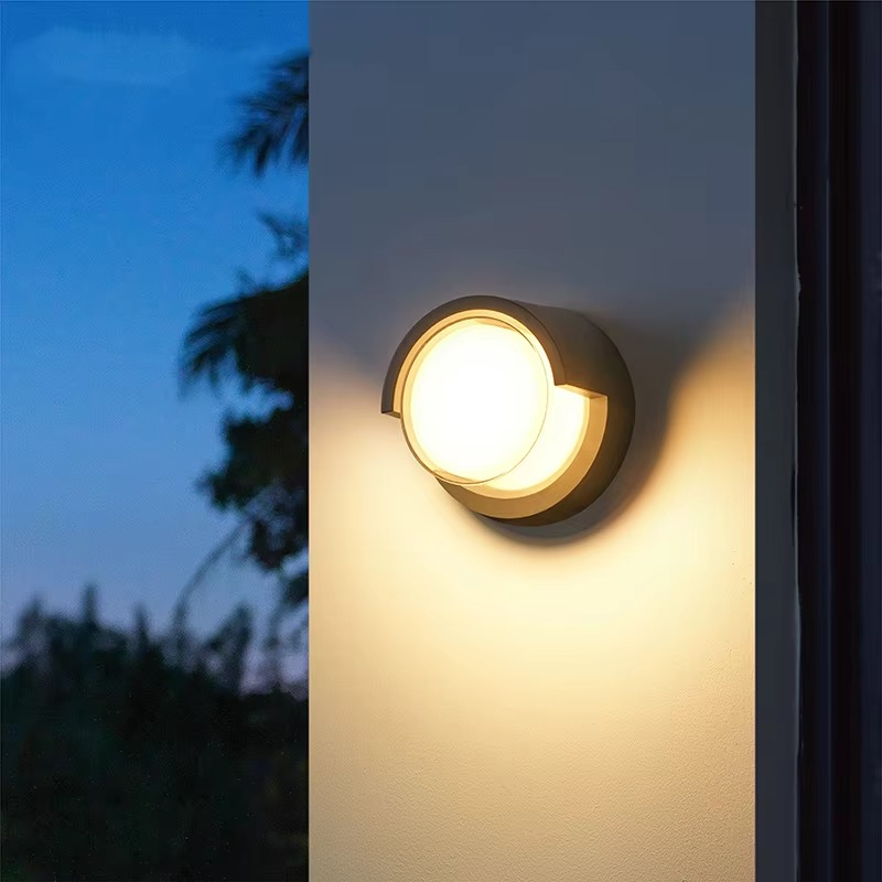 Moderne buiten LED wandlamp met bewegingssensor waterdicht IP65