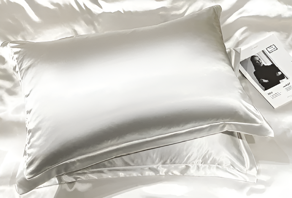Mulberry Silk Blend Bedding Set with Duvet Cover, Fitted Sheet and Pillowcases