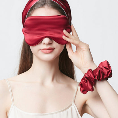 Slaapmasker van moerbeizijde met verstelbare band en volledig lichtwerend ontwerp