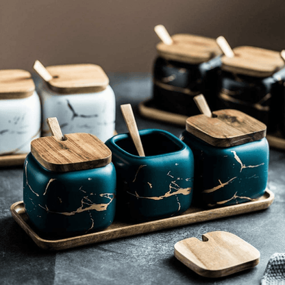 Porzellan-Gewürzgläser-Set mit Holztablett und luftdichten Deckeln