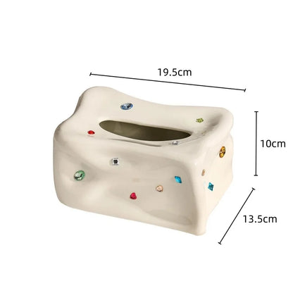 Porcelænsæske til lommetørklæder med hjerteformet ædelstensdetalje