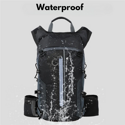 Premium Fahrrad-Rucksack mit Trinksystem und Helmhalterung