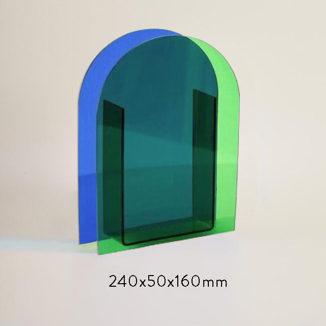 Prismatic Acrylic Vase with Abstract Geometric Design for Desktop Decor