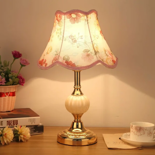 Quixy Vintage Skandinavische Tischlampe Moderner gemütlicher Akzentlicht