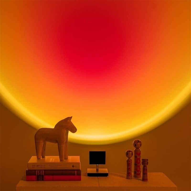 Retro Table Lamp with Sunset-Inspired Design and Warm Ambient Lighting