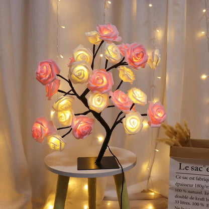 Roosvormige ledtafellamp met romantische decoratieve verlichting