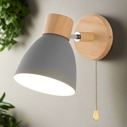 Skandynawska lampa ścienna z przełącznikiem na sznurku, ciepły nordycki styl  