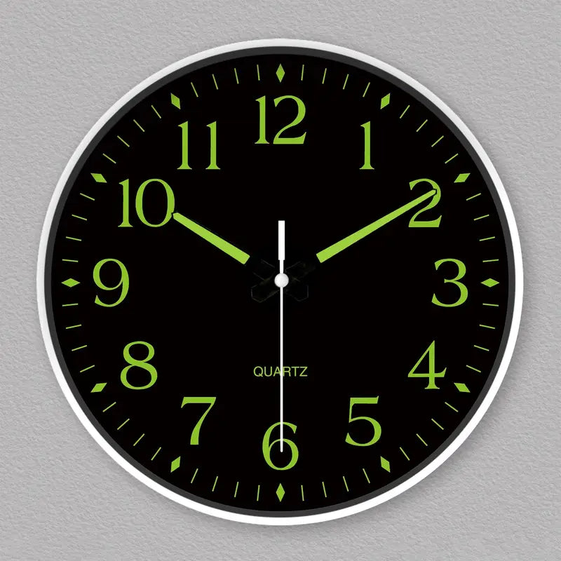 Silent Glow Wanduhr Leuchtende Moderne Quarzuhr
