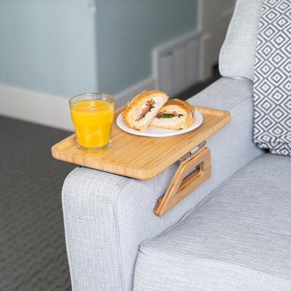 SofaMate verstelbare sofa armleuning tafel voor drankjes en essentials